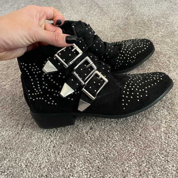 dsw studded booties